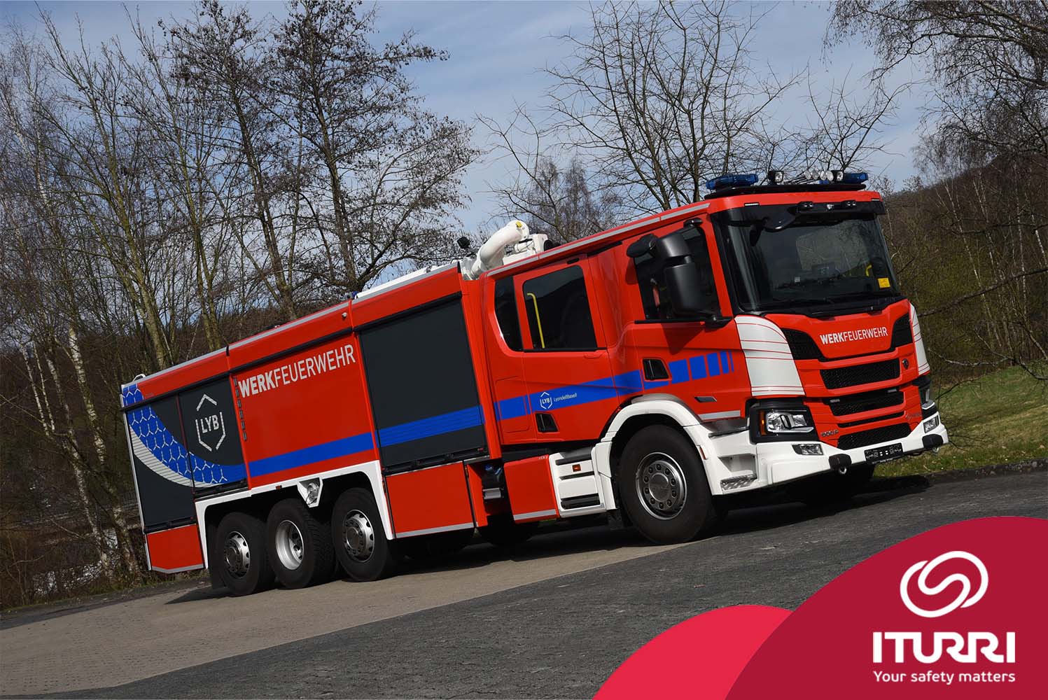 Universal_firefighting_ vehicle_ 10000_ Basell